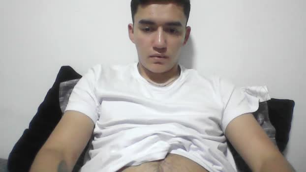 estebitan243 XXX Webcam SHOW @ Cam4 09-12-2025