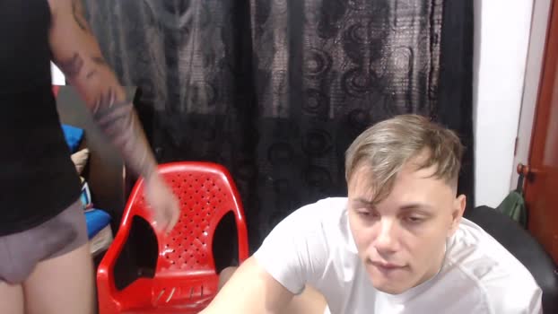 ABRAHAM_ALLISON kissing Webcam SHOW @ Cam4 09-12-2025