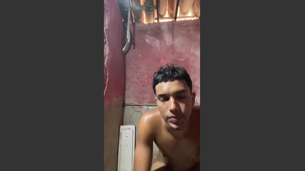 Pauzudo18vini play Webcam SHOW @ Cam4 10-12-2025