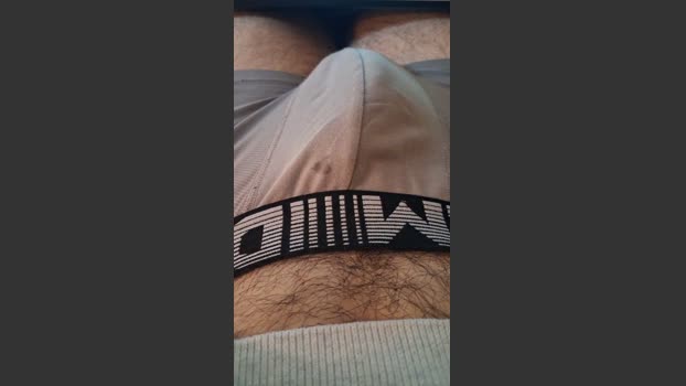 pantpissing lick Webcam SHOW @ Cam4 10-12-2025