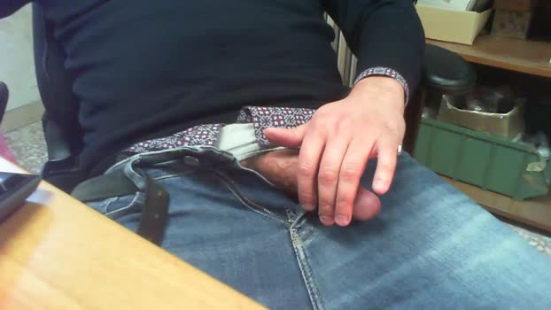 spritz70 gay Webcam SHOW @ Cam4 10-12-2025
