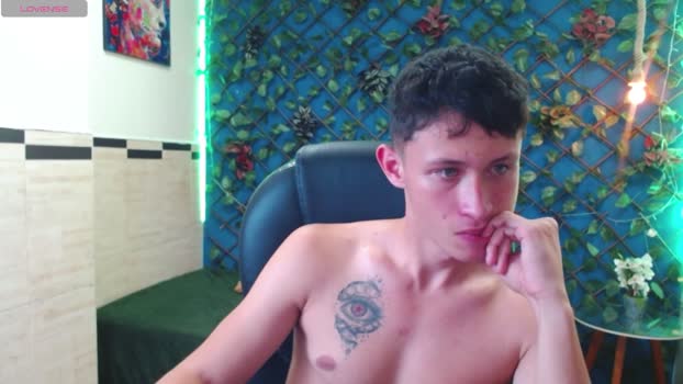 Garuo_18 oral Webcam SHOW @ Cam4 11-12-2025