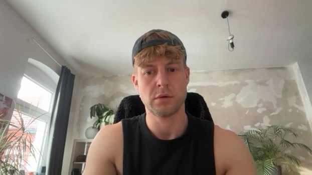 Heikhoe69 spank Webcam SHOW @ Cam4 11-12-2025