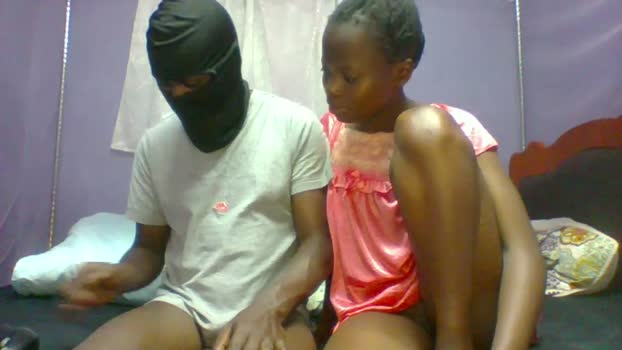 Spicyitcouple bigload Webcam SHOW @ Cam4 10-12-2025