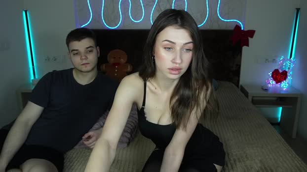 VikkiAndGeorge show Webcam SHOW @ Cam4 11-12-2025