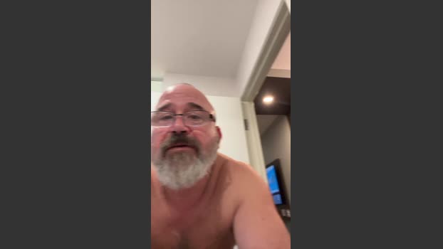 beast652000 love Webcam SHOW @ Cam4 11-12-2025