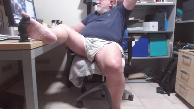 bigmurexhb strip Webcam SHOW @ Cam4 10-12-2025