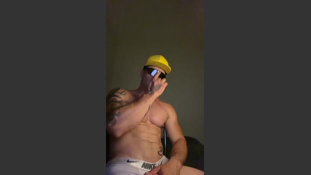 lindinho20cm3 Pretty Webcam SHOW @ Cam4 11-12-2025