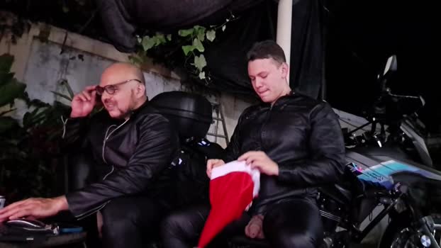 simon_and_dav1d bj-dildo Webcam SHOW @ Cam4 11-12-2025