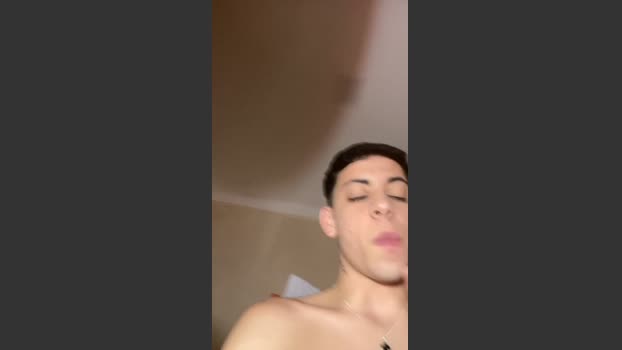 Bahia196 fuckher Webcam SHOW @ Cam4 12-12-2025