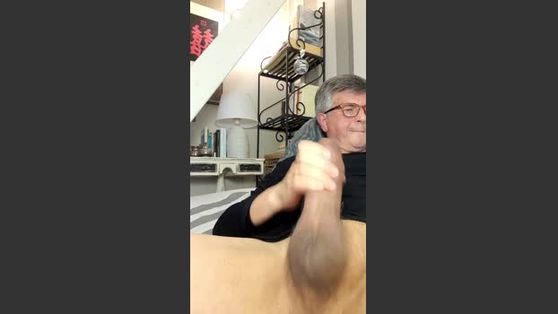 Grancazzogenova orgasm Webcam SHOW @ Cam4 11-12-2025