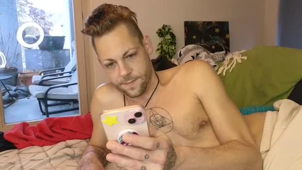 Robbigcum Nude Webcam SHOW @ Cam4 12-12-2025
