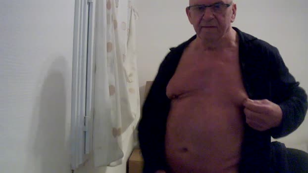 Suisavous fuckme Webcam SHOW @ Cam4 11-12-2025