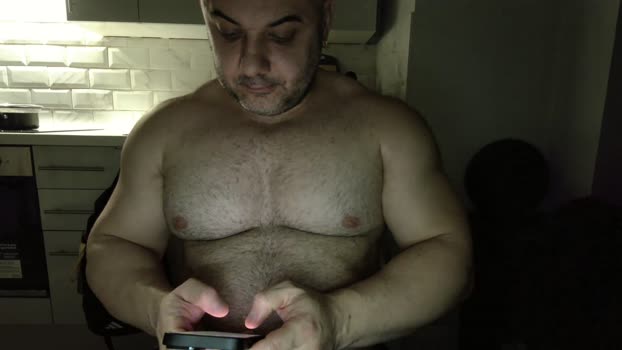 WildJohn_X hot Webcam SHOW @ Cam4 12-12-2025