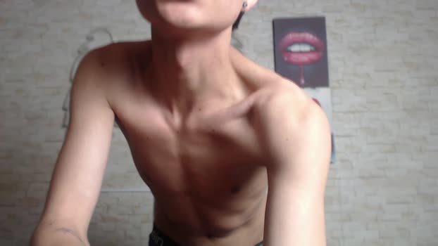 alex_milo_kairo striptease Webcam SHOW @ Cam4 11-12-2025