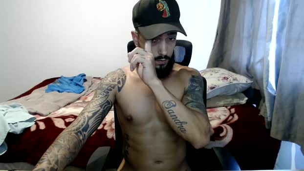 ghusantos30 handsome Webcam SHOW @ Cam4 11-12-2025