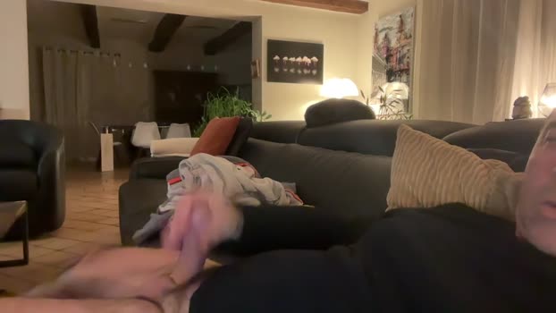 osiris8475 bigtoys Webcam SHOW @ Cam4 12-12-2025