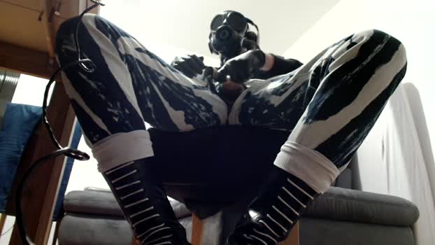 rubber1993 nude Webcam SHOW @ Cam4 11-12-2025