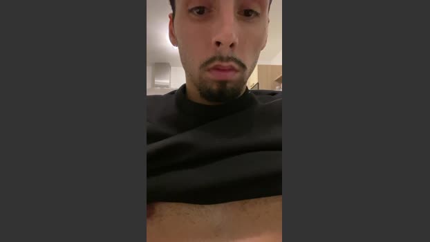 JhonJohnzinho striptease Webcam SHOW @ Cam4 12-12-2025