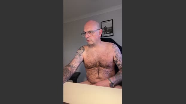 hornyhants1 Cam Webcam SHOW @ Cam4 12-12-2025