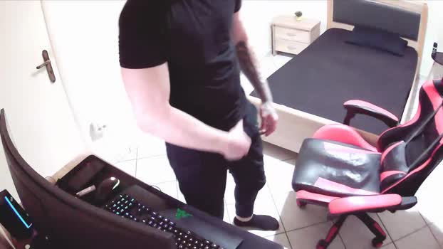 AlbanianFker21 kink Webcam SHOW @ Cam4 13-12-2025