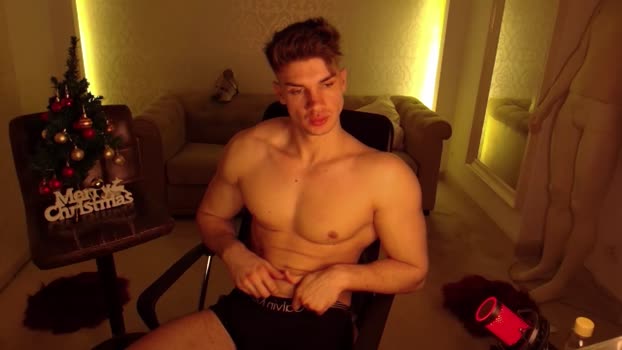 MaxKaidenn wank Webcam SHOW @ Cam4 14-12-2025