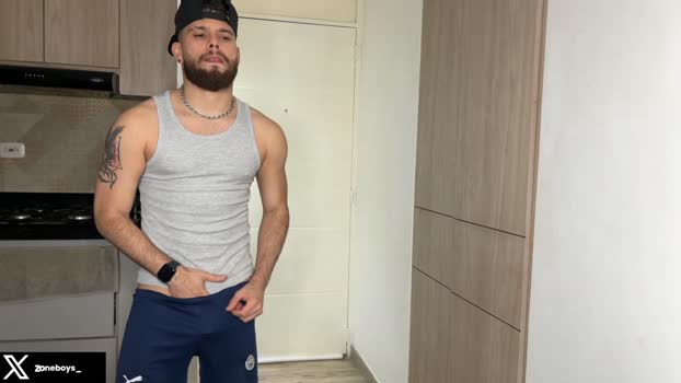 zoneboys_ suck Webcam SHOW @ Cam4 14-12-2025