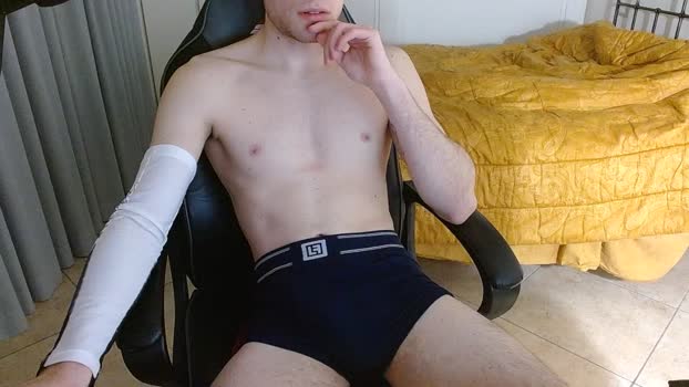 FitBoywow suckcock Webcam SHOW @ Cam4 15-12-2025