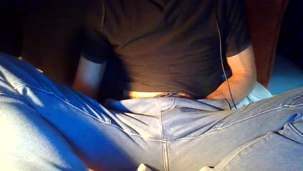 Melonme bigdick Webcam SHOW @ Cam4 14-12-2025