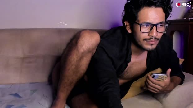 Nicolasrodrii twink Webcam SHOW @ Cam4 15-12-2025