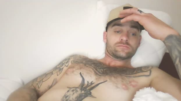 dylannielsen32 yummy Webcam SHOW @ Cam4 15-12-2025