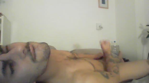 maggicbooy bigballs Webcam SHOW @ Cam4 15-12-2025