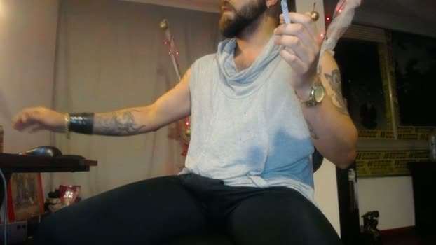 Danburythebeast Porn Webcam SHOW @ Cam4 16-12-2025