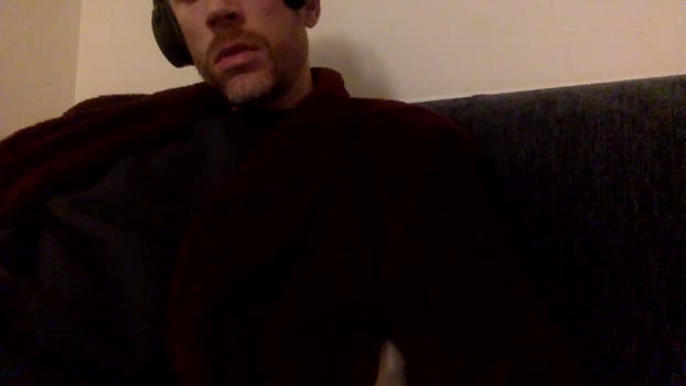 grangoislander big Webcam SHOW @ Cam4 16-12-2025