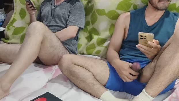 safadosnerds Cam Webcam SHOW @ Cam4 15-12-2025