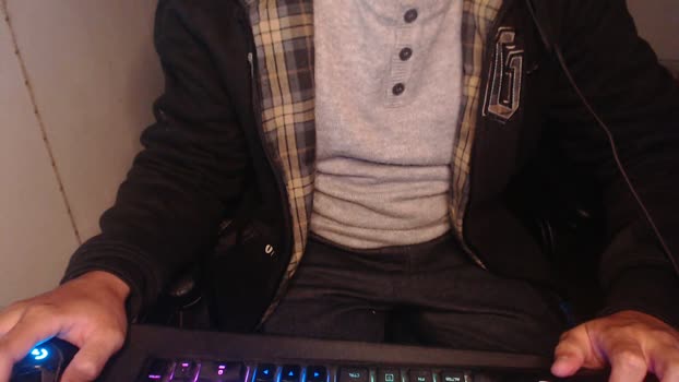 solteiroz Recorded Webcam SHOW @ Cam4 16-12-2025