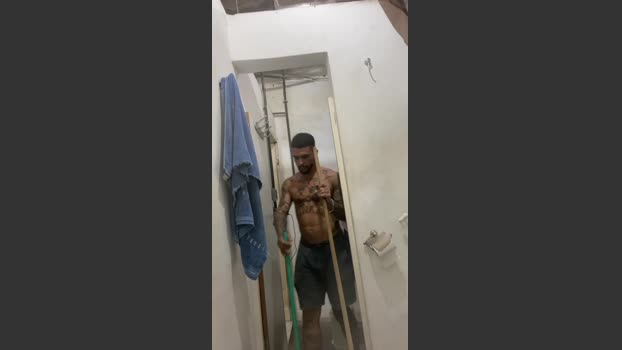 Abrahao22 spanking Webcam SHOW @ Cam4 16-12-2025