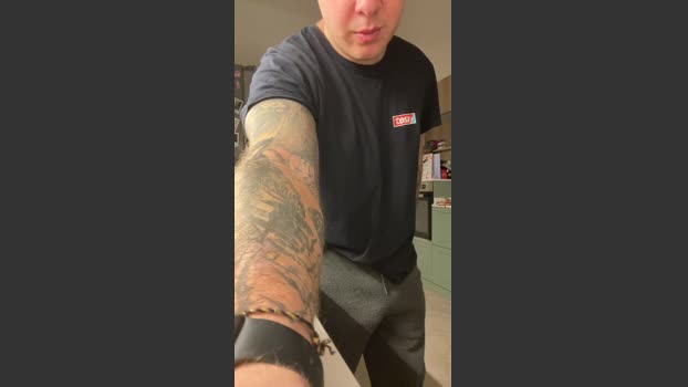 fatcock_91 sexyfeet Webcam SHOW @ Cam4 17-12-2025