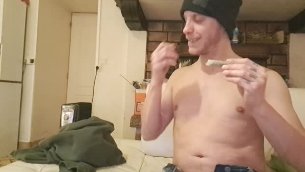 maxponk50 squirt Webcam SHOW @ Cam4 17-12-2025