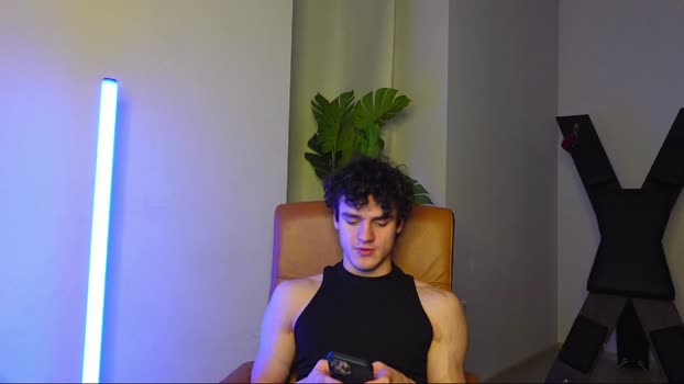 Brad_Holloway1 strip Webcam SHOW @ Cam4 17-12-2025