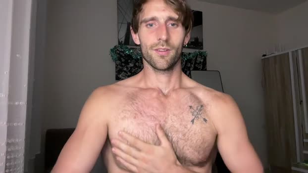 LukeGunn striptease Webcam SHOW @ Cam4 18-12-2025