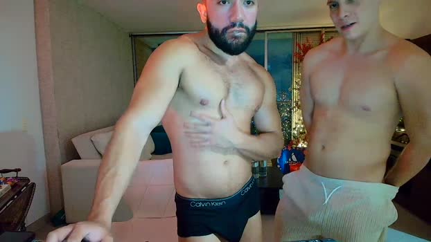 agustinsr bigload Webcam SHOW @ Cam4 18-12-2025