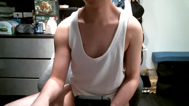 chriswu69820 sexymale Webcam SHOW @ Cam4 18-12-2025