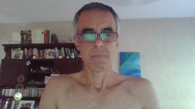 hugobaires69 Porn Webcam SHOW @ Cam4 18-12-2025