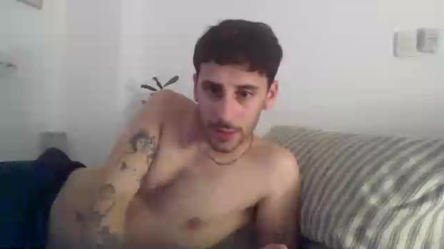 maggicbooy bigcock Webcam SHOW @ Cam4 18-12-2025