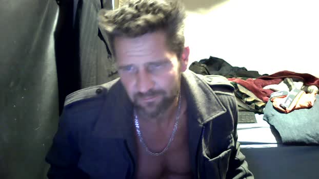 richie00731 Show Webcam SHOW @ Cam4 18-12-2025