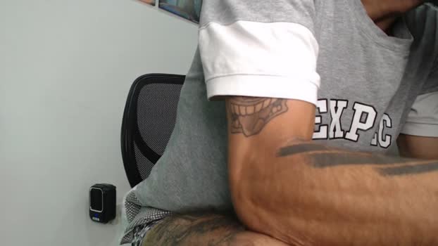 Bigdick_monster gag Webcam SHOW @ Cam4 19-12-2025