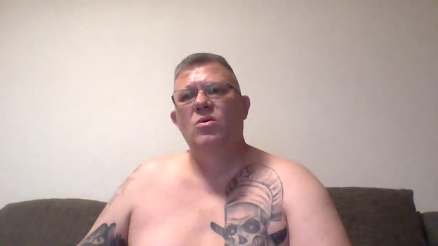 Pawelinio69 juicy Webcam SHOW @ Cam4 18-12-2025