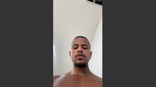 Soaresluucas29 beauty Webcam SHOW @ Cam4 18-12-2025