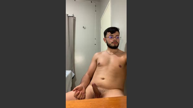 linhaeleite naked Webcam SHOW @ Cam4 18-12-2025